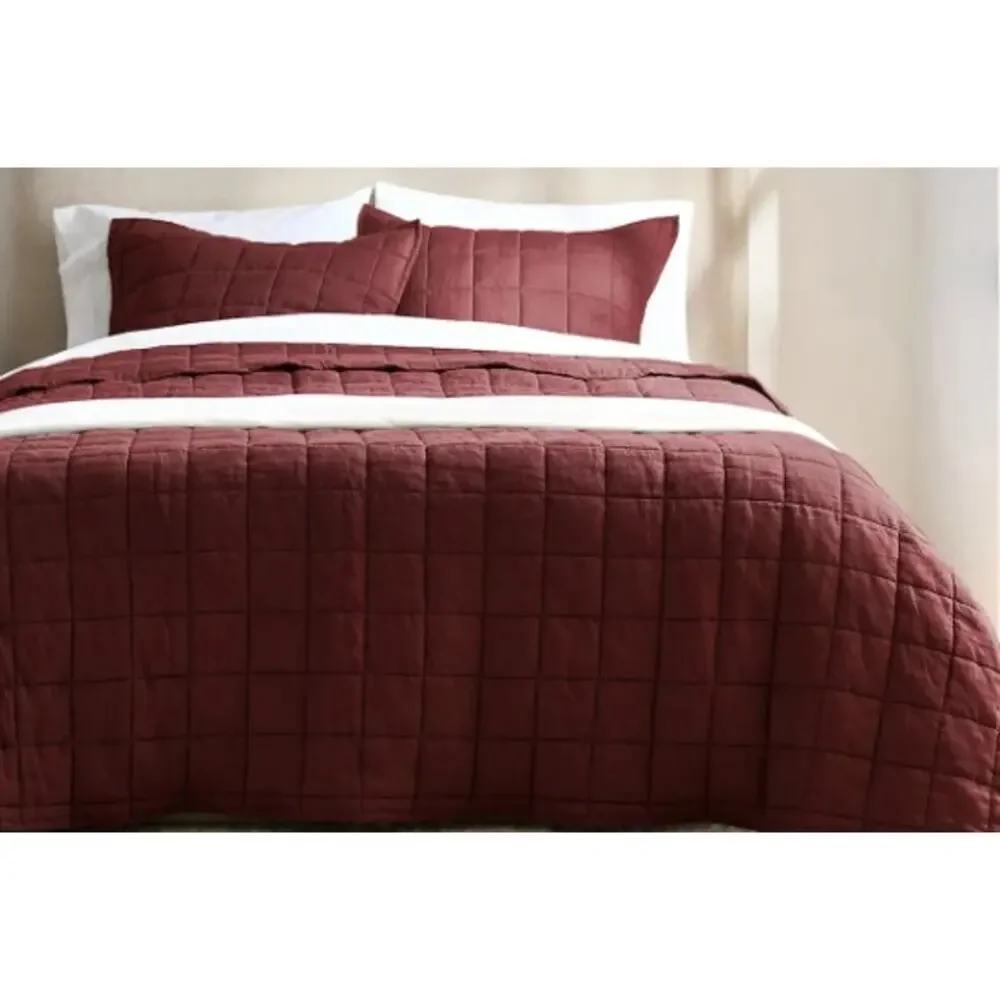 Quince KING Linen Box Quilt Burgundy California King NO Shams NEW